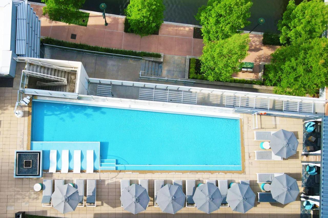 เดอะ เวสทิน แอท เดอะ วูดแลนด์ Hotel เดอะวูดแลนส์ ภายนอก รูปภาพ
